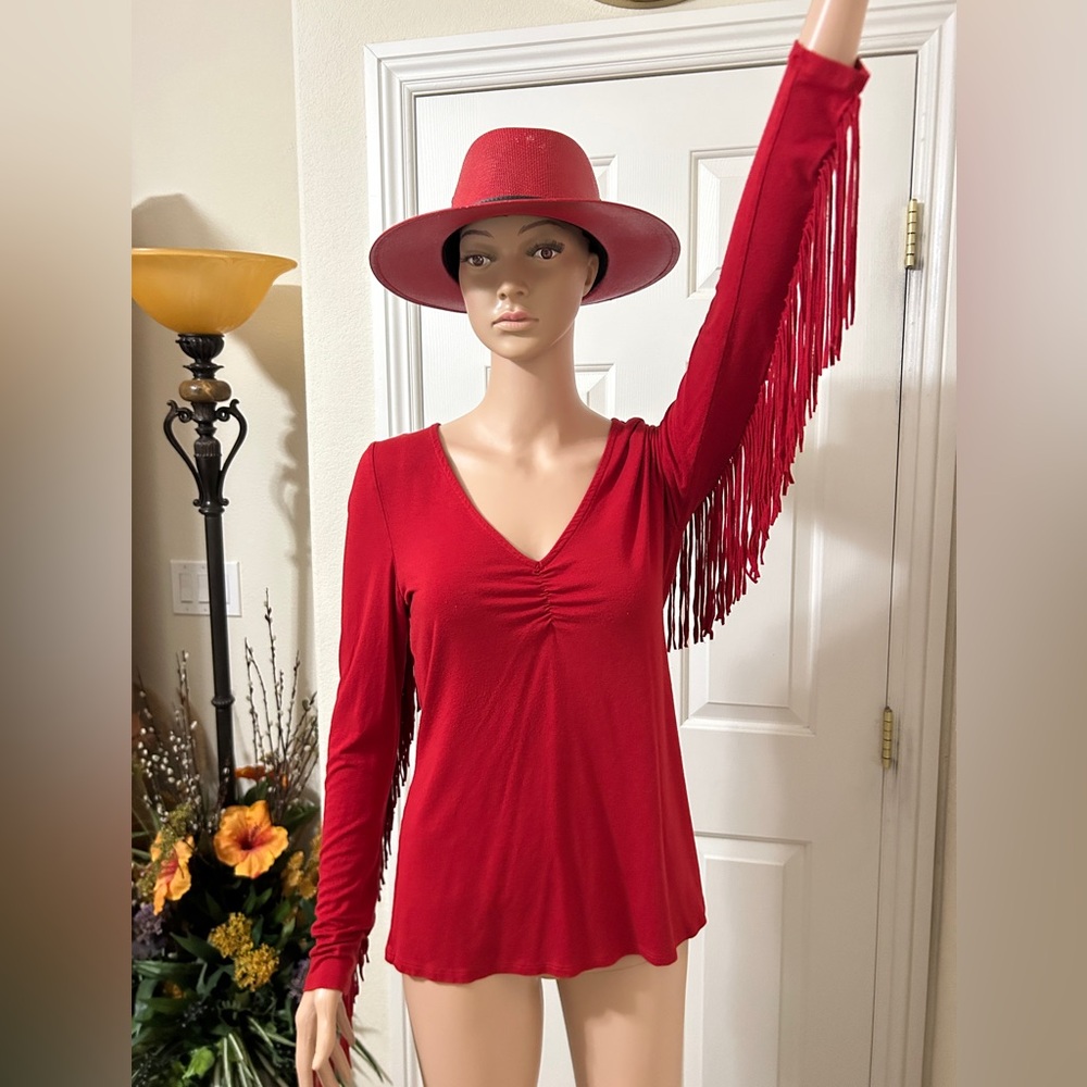 Idyllwind by Miranda Lambert v-neck top with fringe on back and sleeves, Size L.